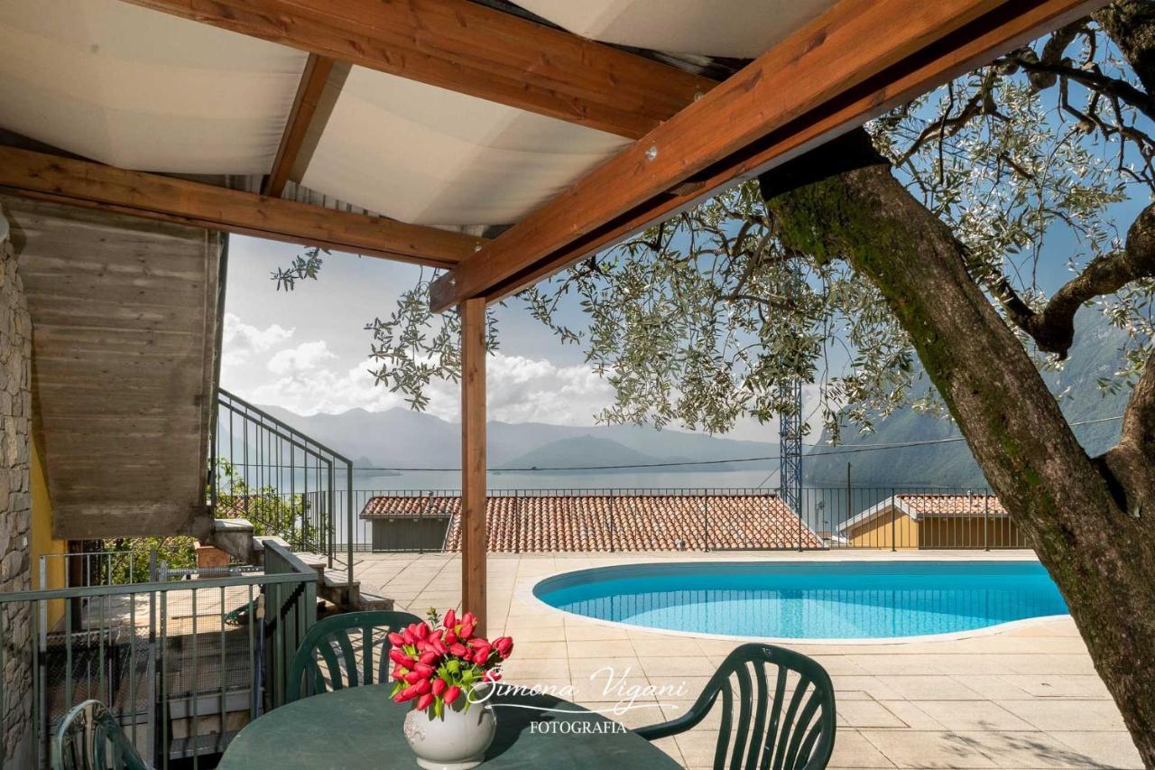 Casa Aria Appartement Riva di Solto Buitenkant foto